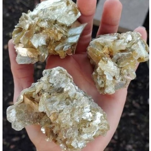 Golden Star Mica (Muscovite) Cluster From Brazilian - Picture 16 of 17